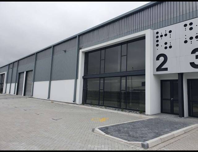 761M² FACTORY TO LET IN STIKLAND INDUSTRIAL